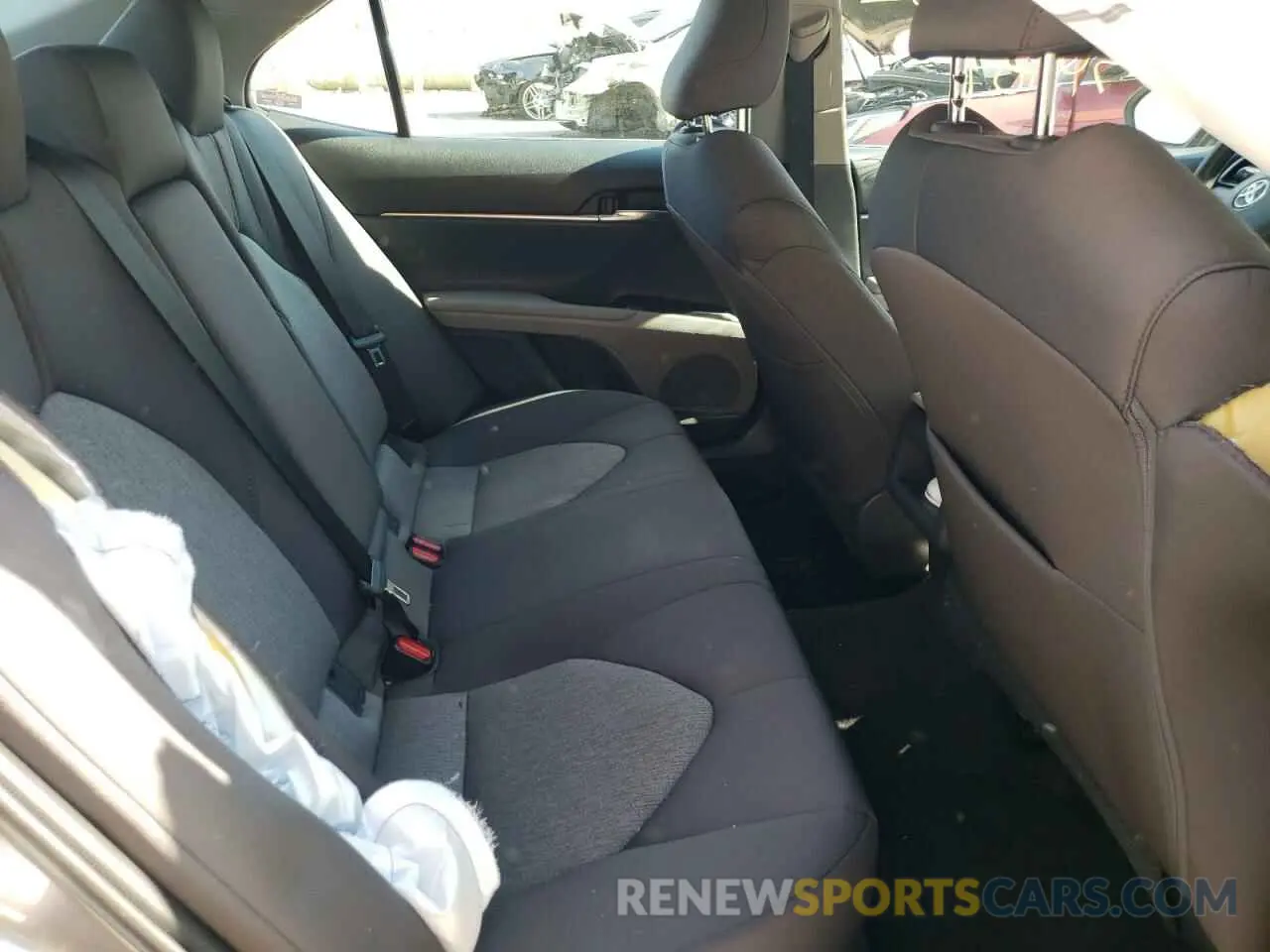 6 fotografías del automóvil dañado 4T1B11HK9KU187649 TOYOTA CAMRY 2019