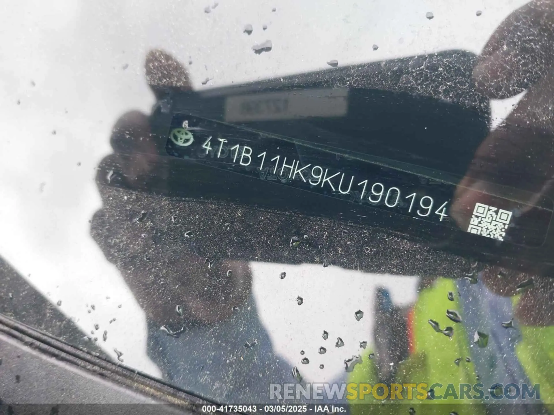 9 fotografías del automóvil dañado 4T1B11HK9KU190194 TOYOTA CAMRY 2019