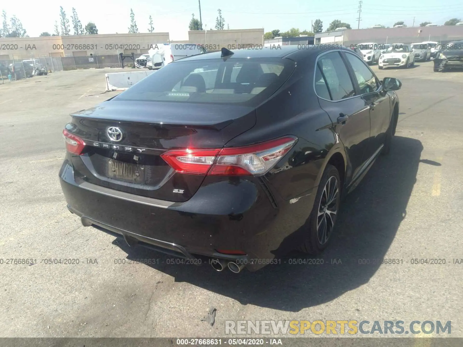 4 fotografías del automóvil dañado 4T1B11HK9KU1A3505 TOYOTA CAMRY 2019