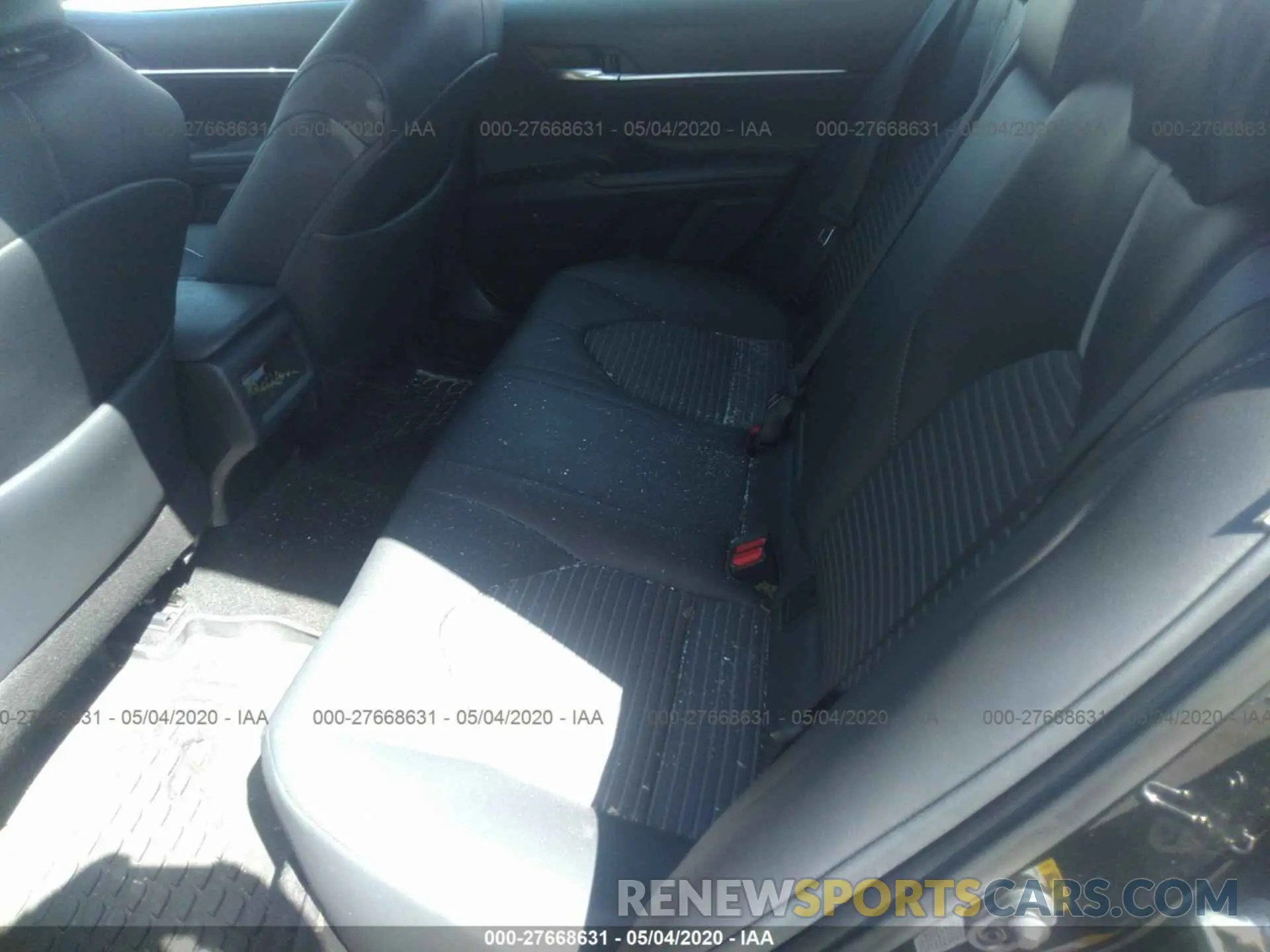 8 fotografías del automóvil dañado 4T1B11HK9KU1A3505 TOYOTA CAMRY 2019