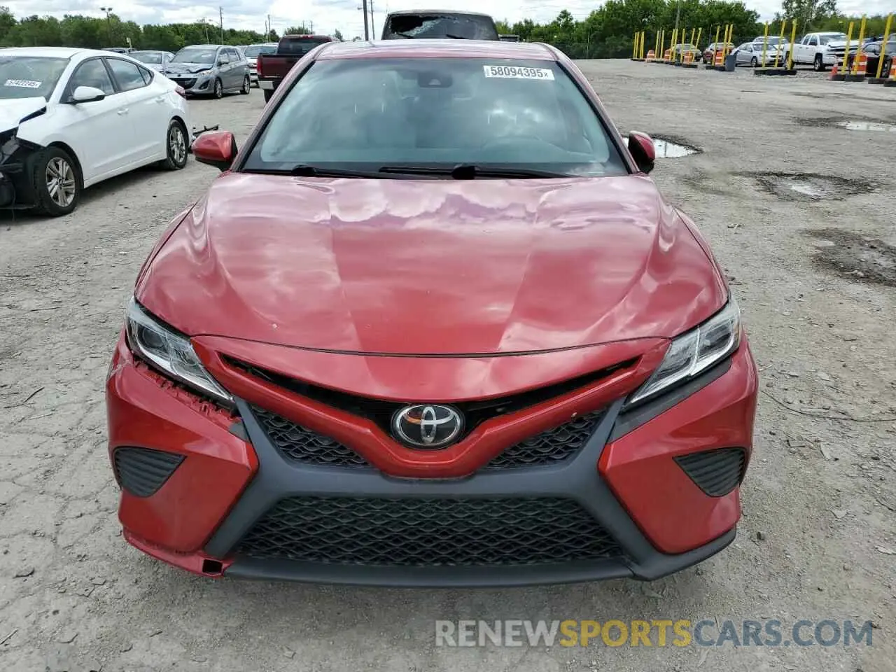 5 fotografías del automóvil dañado 4T1B11HK9KU227311 TOYOTA CAMRY 2019