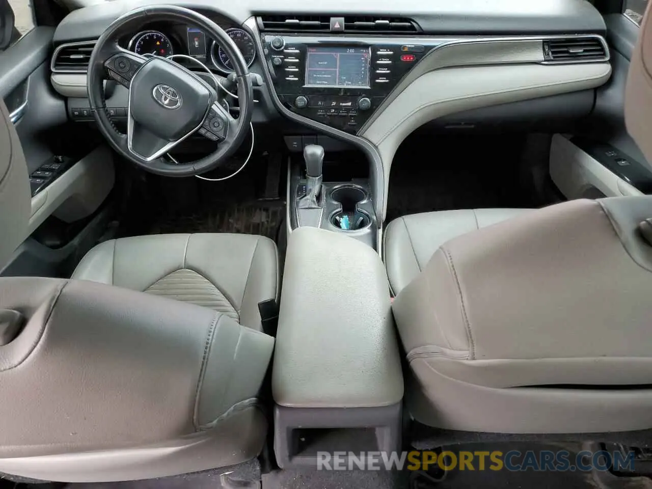 8 fotografías del automóvil dañado 4T1B11HK9KU227311 TOYOTA CAMRY 2019