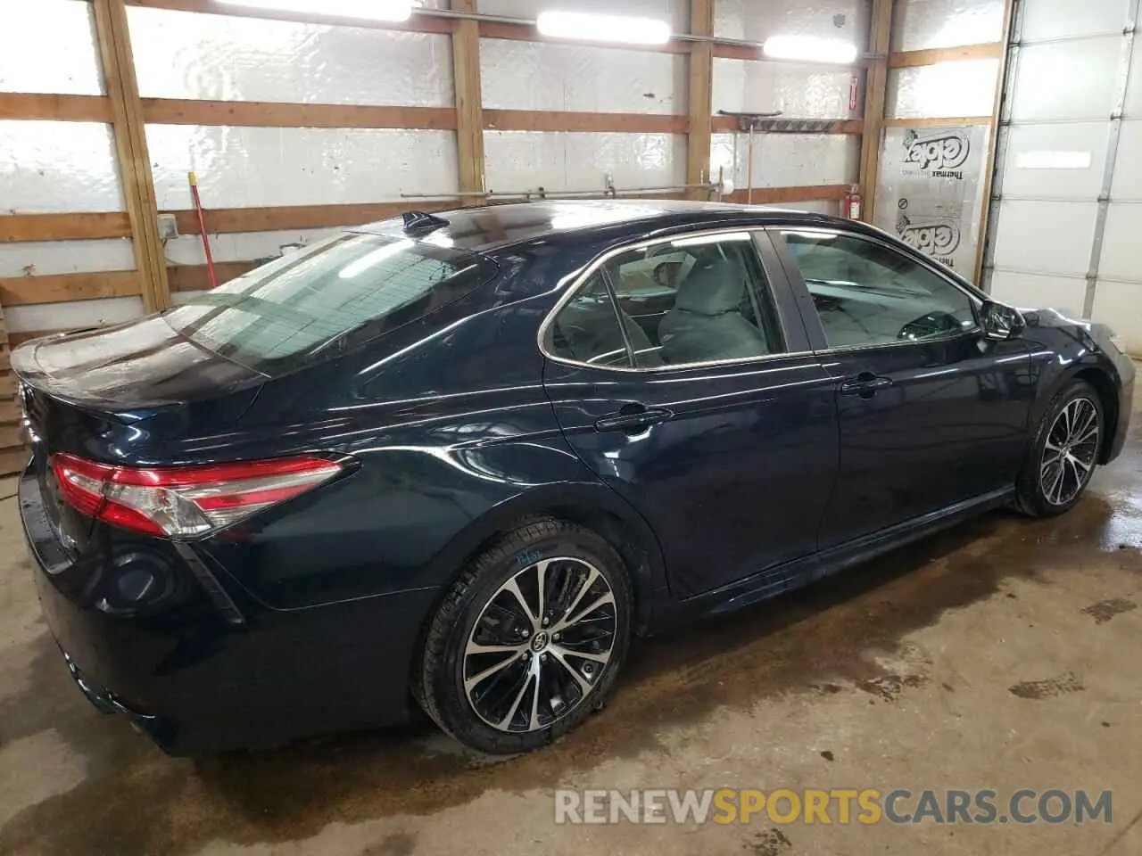 4 fotografías del automóvil dañado 4T1B11HK9KU232573 TOYOTA CAMRY 2019