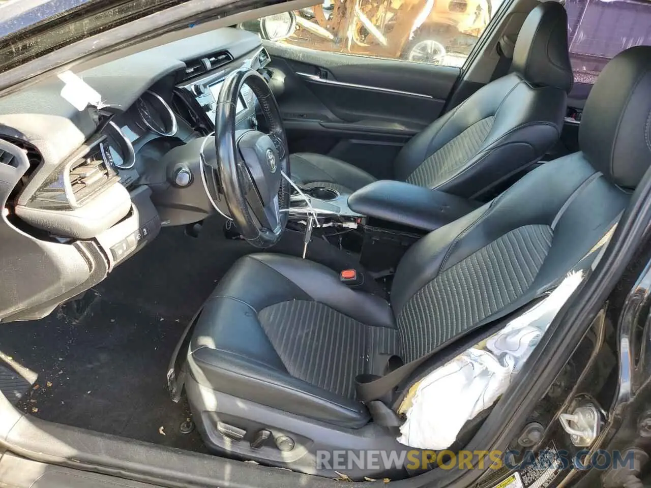 7 fotografías del automóvil dañado 4T1B11HK9KU233691 TOYOTA CAMRY 2019