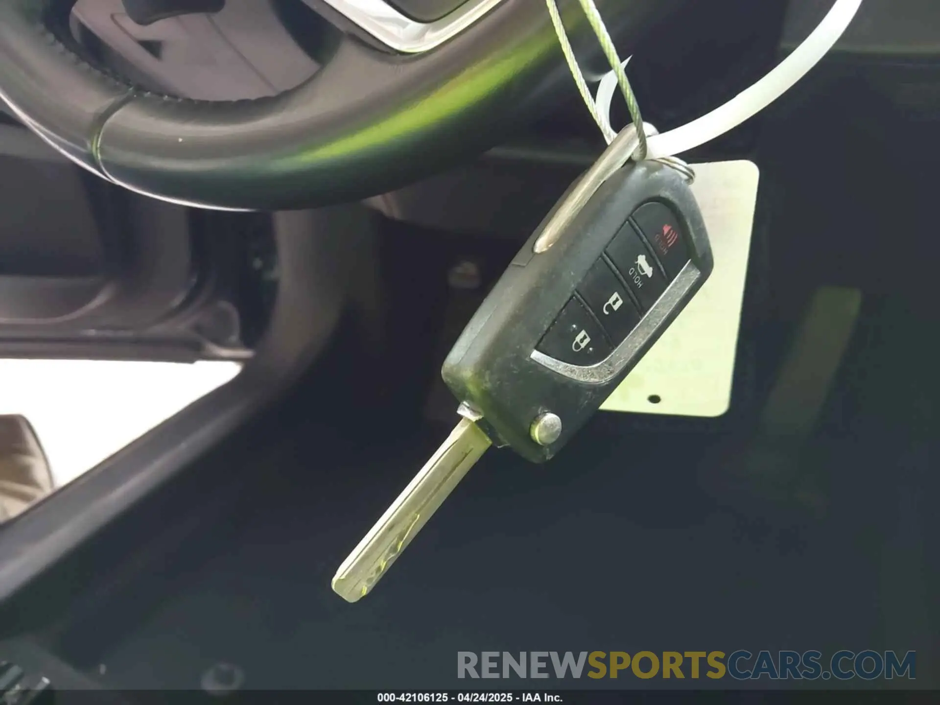 11 fotografías del automóvil dañado 4T1B11HK9KU241452 TOYOTA CAMRY 2019