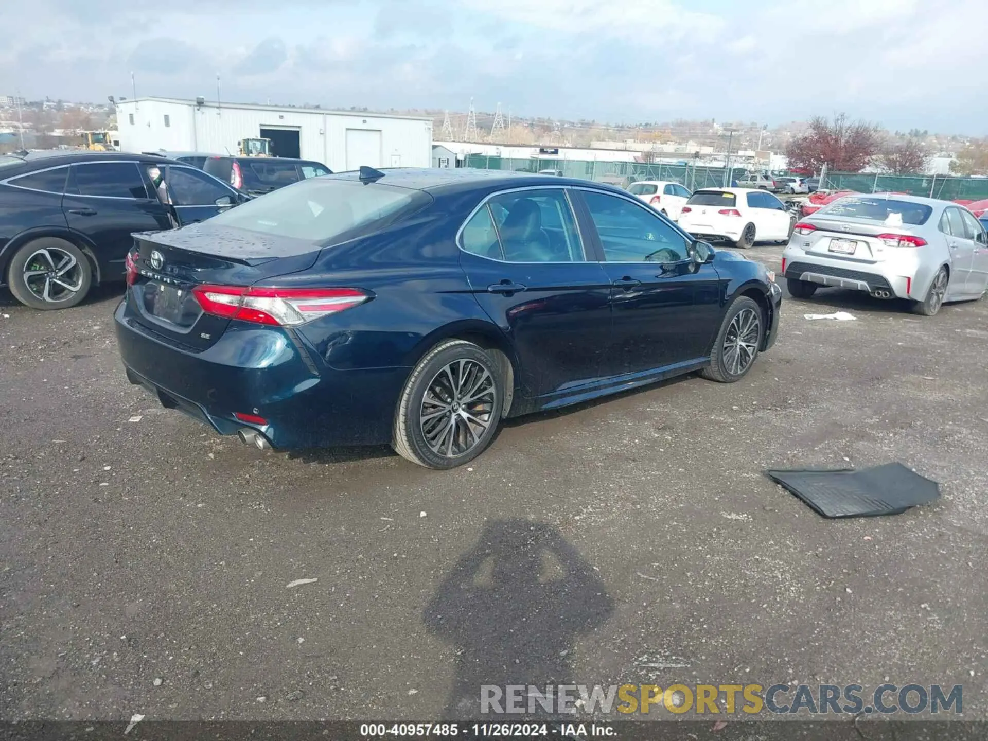 4 fotografías del automóvil dañado 4T1B11HK9KU244108 TOYOTA CAMRY 2019