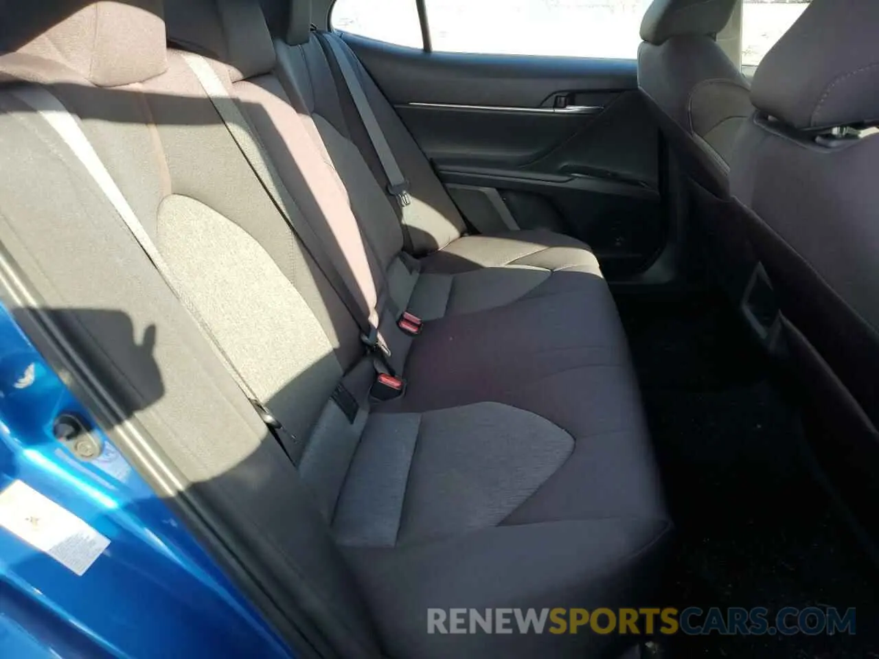 10 fotografías del automóvil dañado 4T1B11HK9KU245436 TOYOTA CAMRY 2019