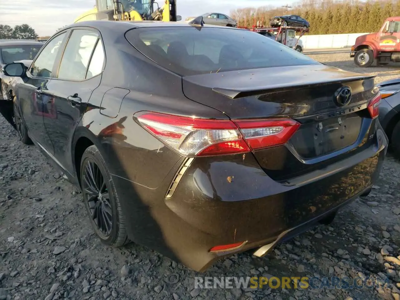 3 fotografías del automóvil dañado 4T1B11HK9KU245906 TOYOTA CAMRY 2019
