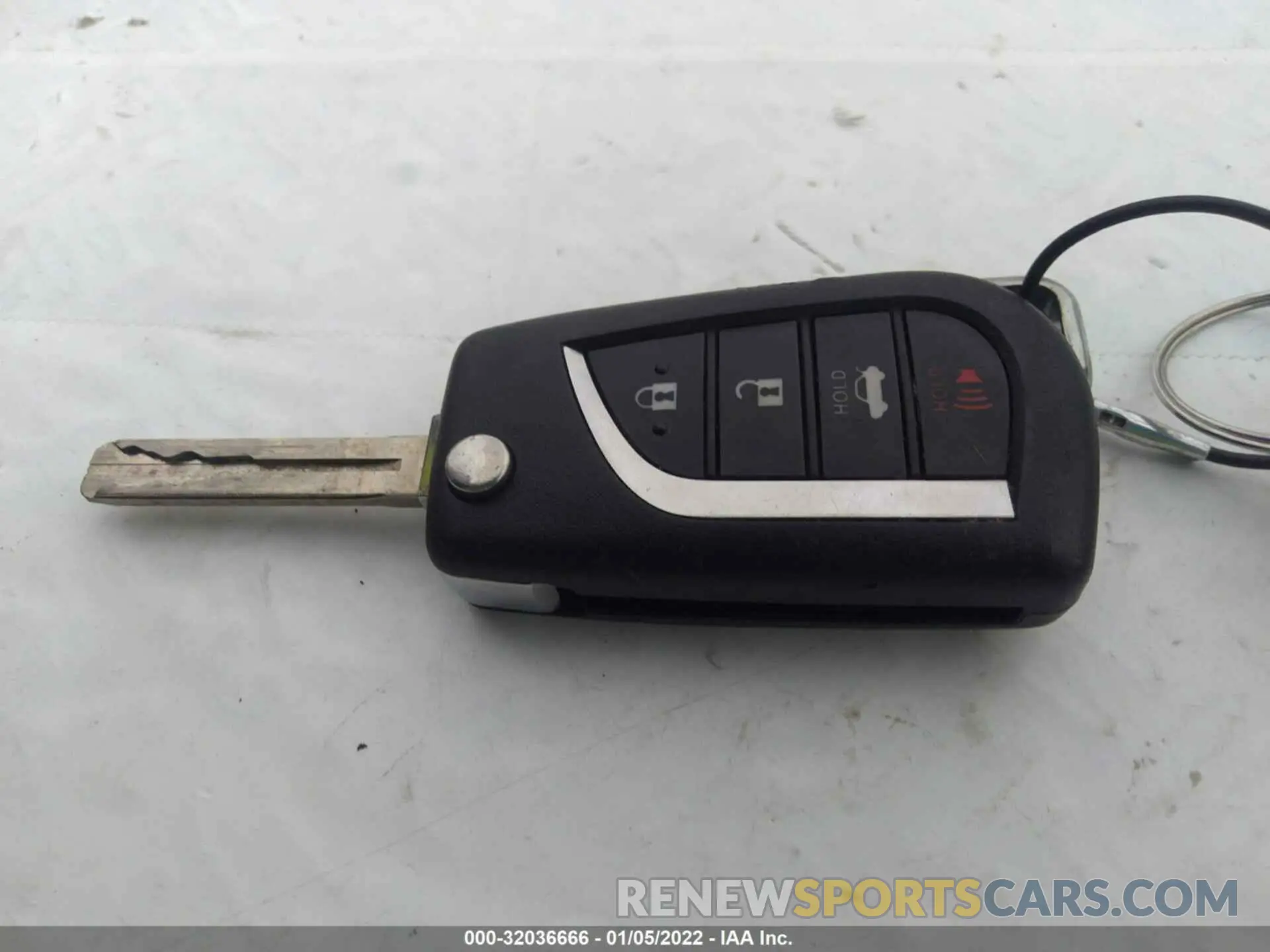 11 fotografías del automóvil dañado 4T1B11HK9KU254329 TOYOTA CAMRY 2019