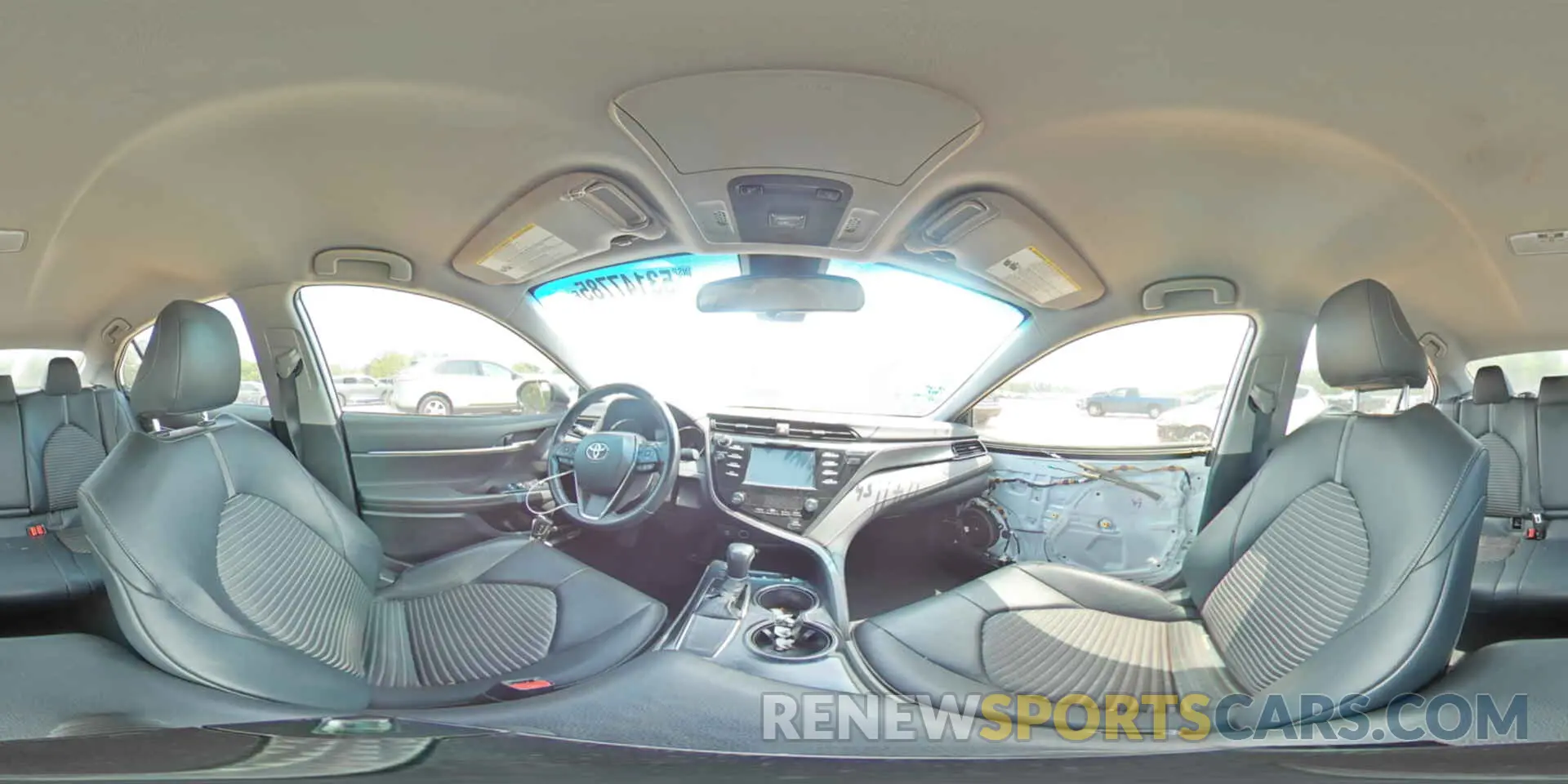12 fotografías del automóvil dañado 4T1B11HK9KU269042 TOYOTA CAMRY 2019