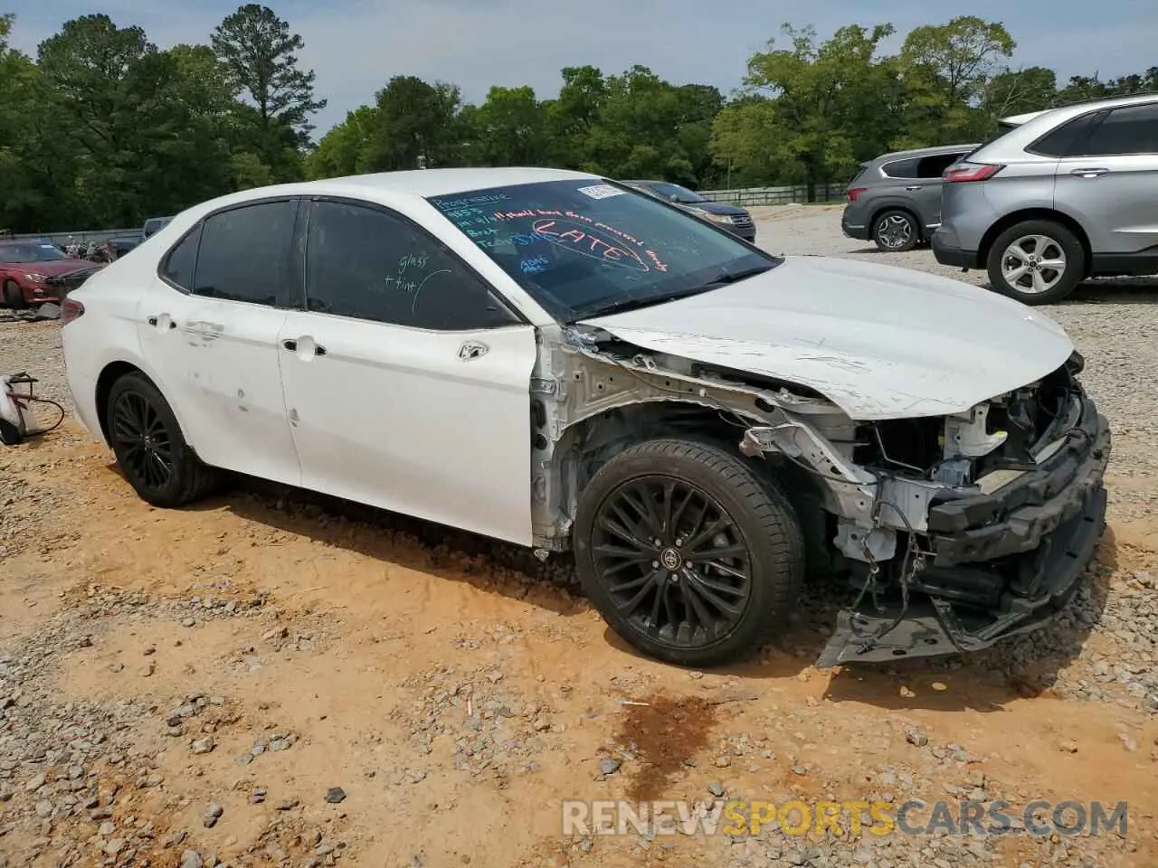 4 fotografías del automóvil dañado 4T1B11HK9KU269042 TOYOTA CAMRY 2019