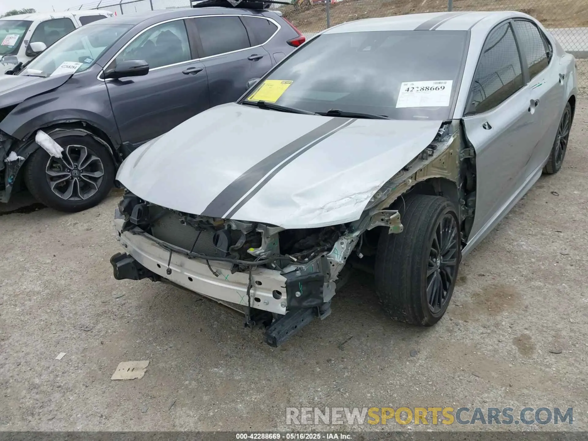 6 fotografías del automóvil dañado 4T1B11HK9KU283443 TOYOTA CAMRY 2019