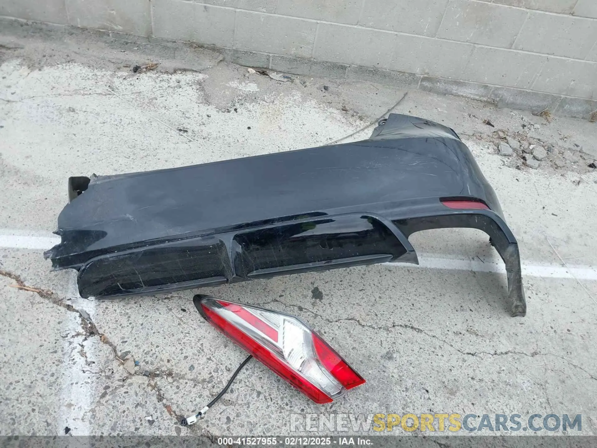 12 fotografías del automóvil dañado 4T1B11HK9KU298749 TOYOTA CAMRY 2019