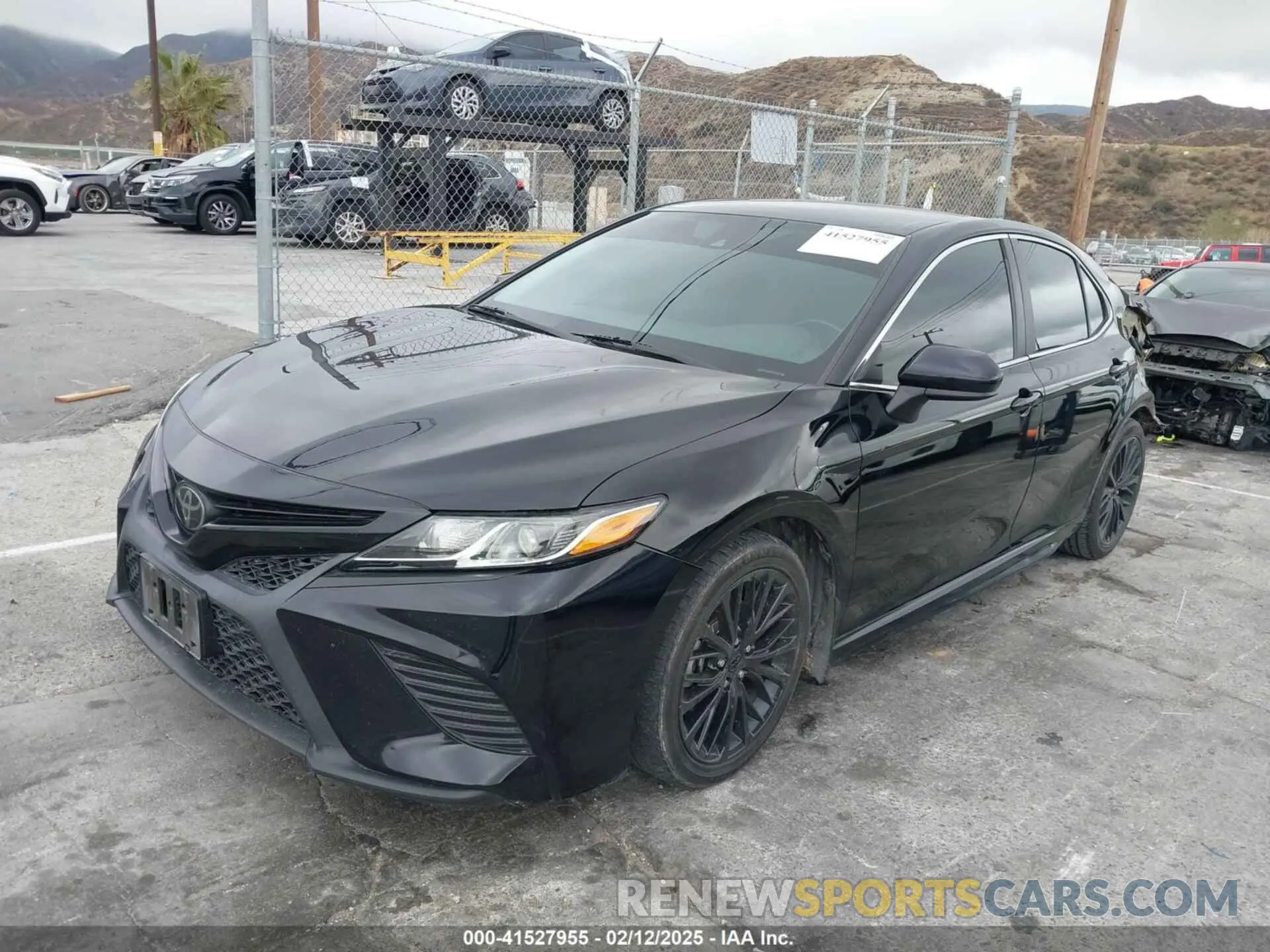 2 fotografías del automóvil dañado 4T1B11HK9KU298749 TOYOTA CAMRY 2019