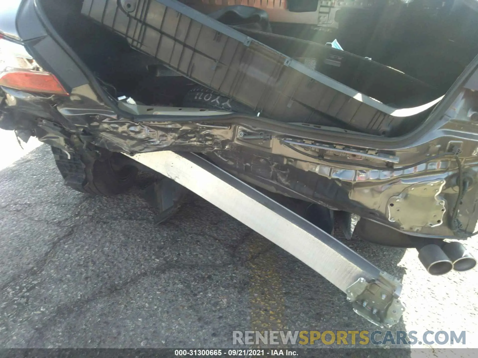 6 fotografías del automóvil dañado 4T1B11HK9KU697614 TOYOTA CAMRY 2019