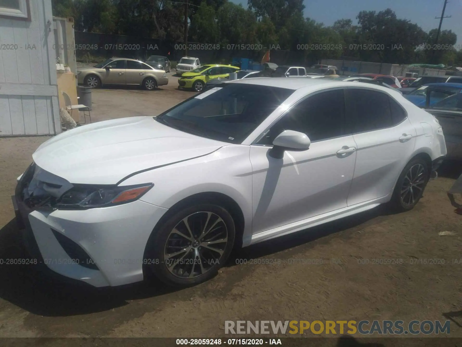 2 fotografías del automóvil dañado 4T1B11HK9KU708286 TOYOTA CAMRY 2019