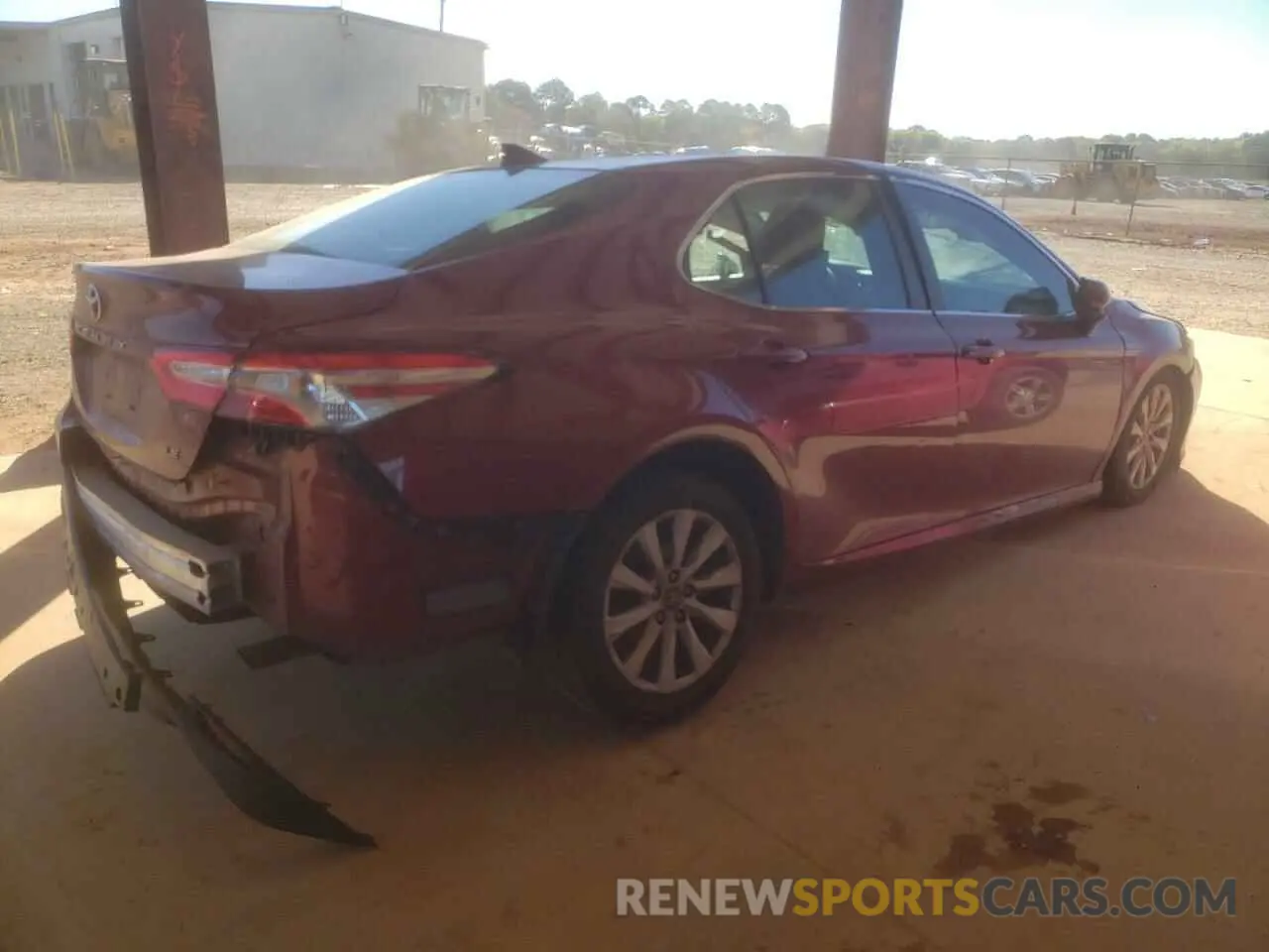 4 fotografías del automóvil dañado 4T1B11HK9KU718056 TOYOTA CAMRY 2019