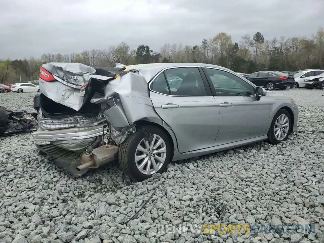 3 fotografías del automóvil dañado 4T1B11HK9KU736122 TOYOTA CAMRY 2019