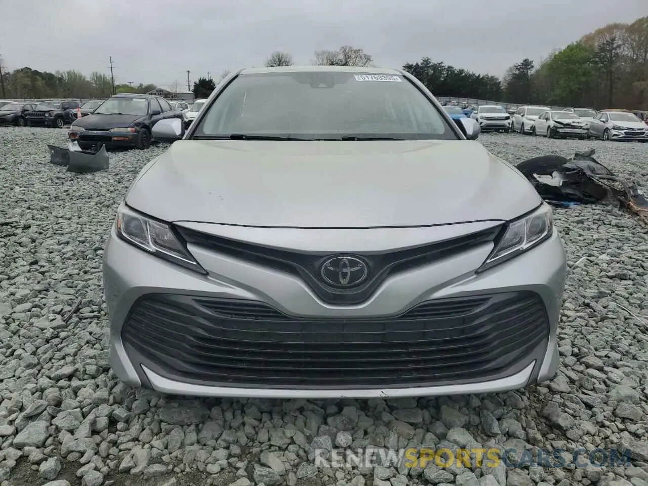 5 fotografías del automóvil dañado 4T1B11HK9KU736122 TOYOTA CAMRY 2019