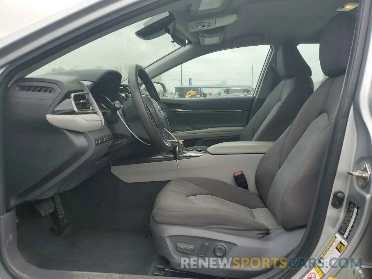 7 fotografías del automóvil dañado 4T1B11HK9KU736122 TOYOTA CAMRY 2019