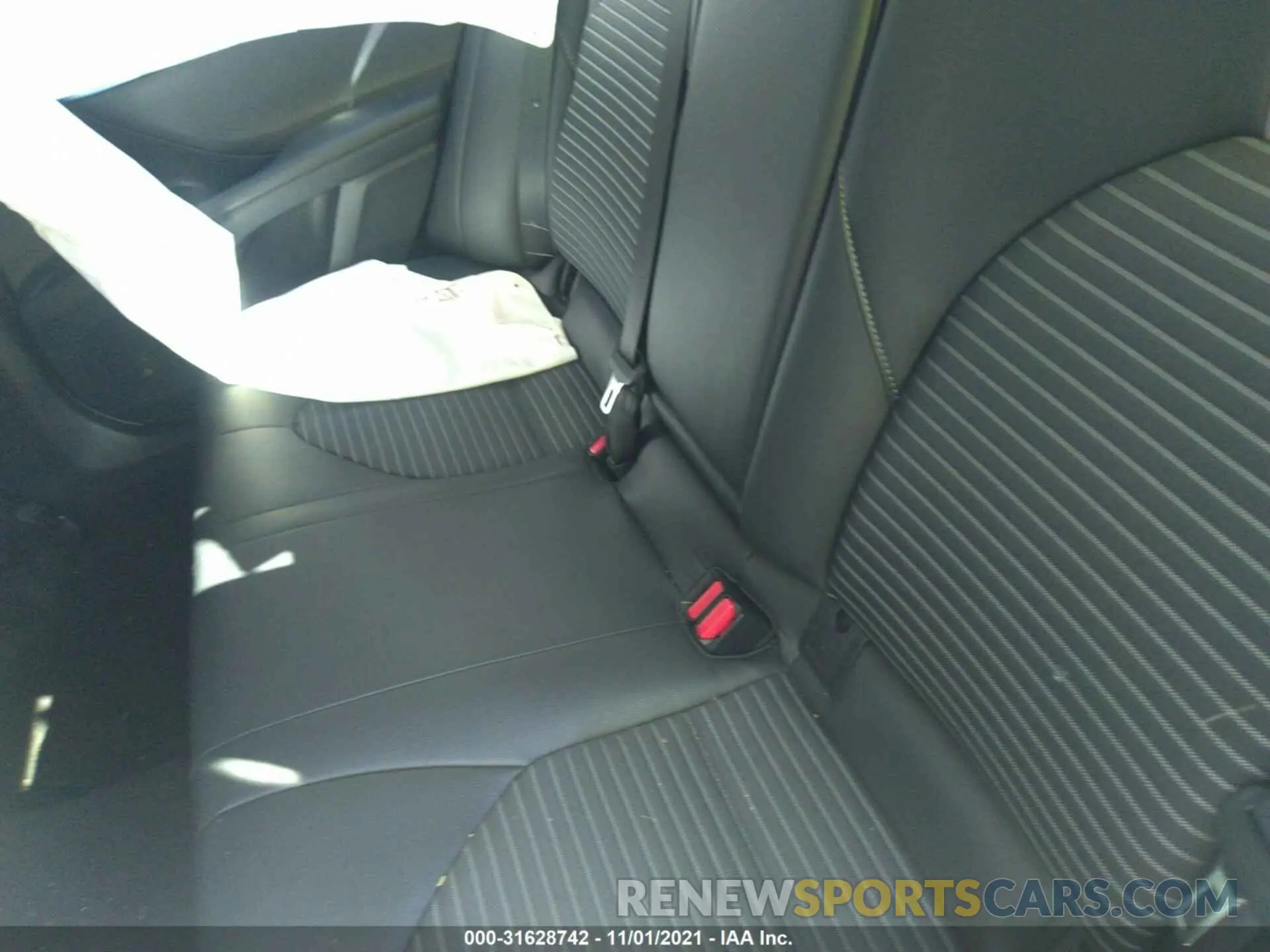 8 fotografías del automóvil dañado 4T1B11HK9KU742325 TOYOTA CAMRY 2019