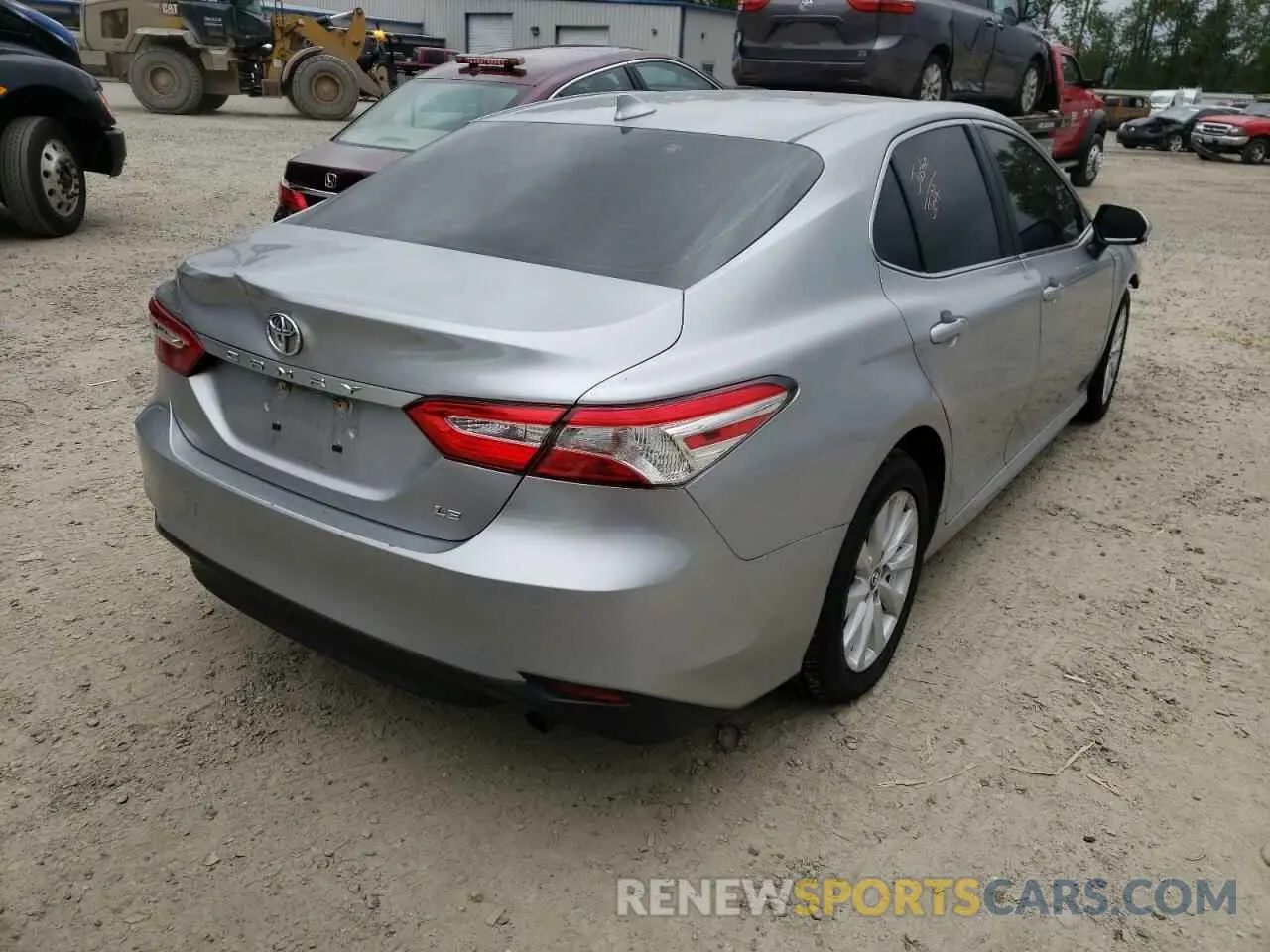 4 fotografías del automóvil dañado 4T1B11HK9KU767855 TOYOTA CAMRY 2019