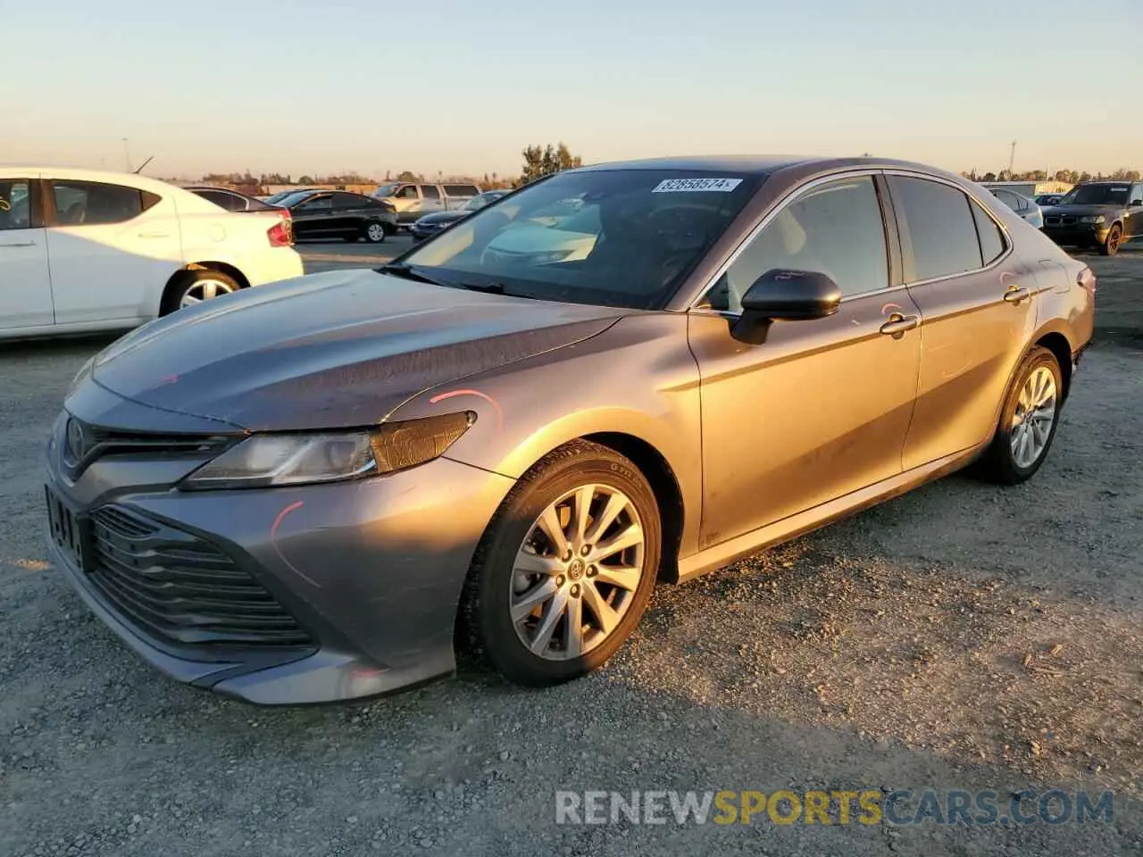 1 fotografías del automóvil dañado 4T1B11HK9KU779200 TOYOTA CAMRY 2019