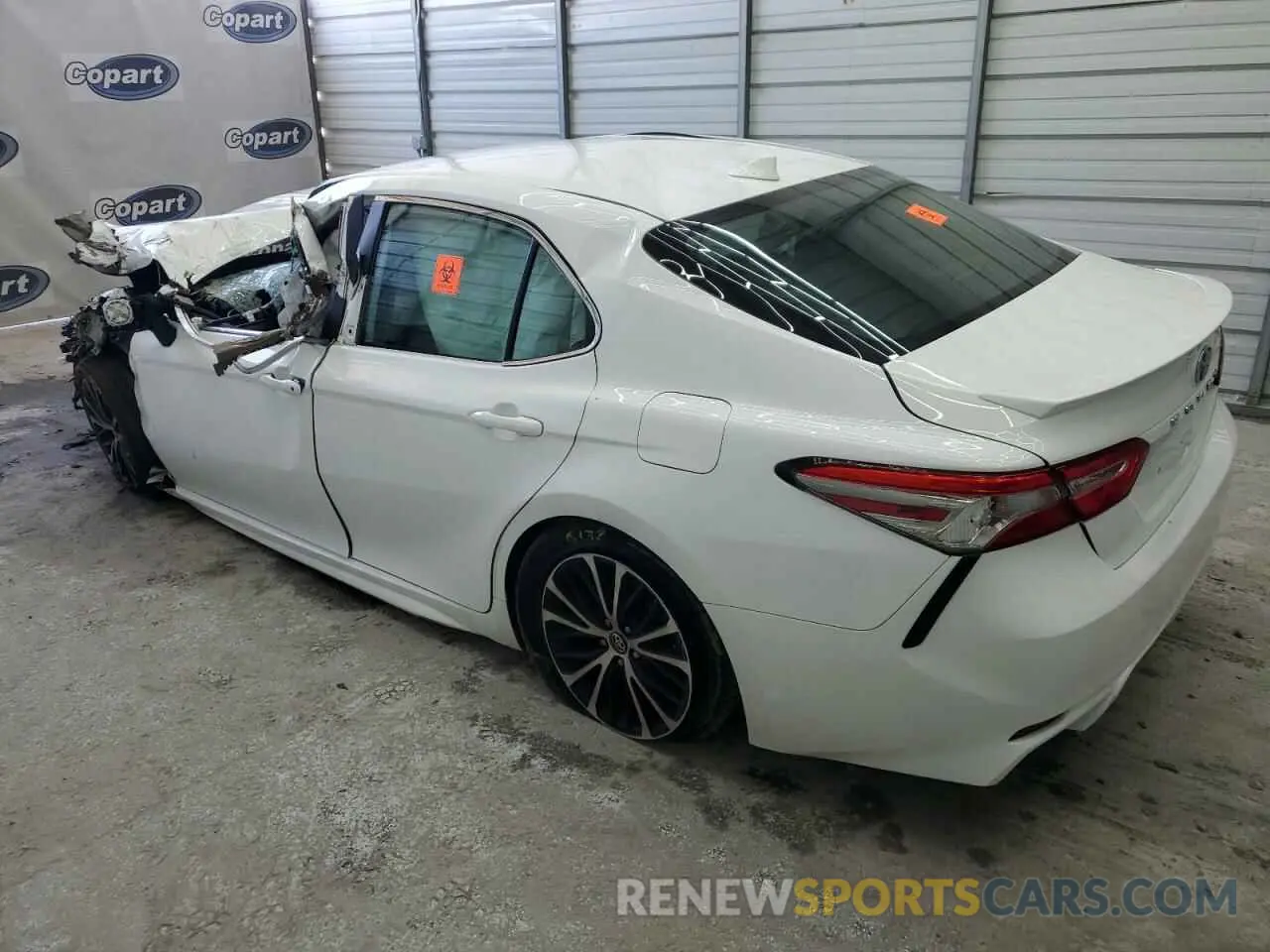 2 fotografías del automóvil dañado 4T1B11HK9KU787376 TOYOTA CAMRY 2019