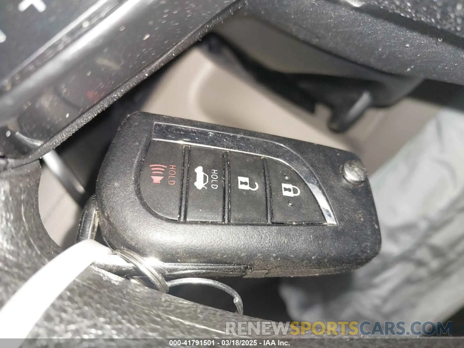 11 fotografías del automóvil dañado 4T1B11HK9KU799978 TOYOTA CAMRY 2019
