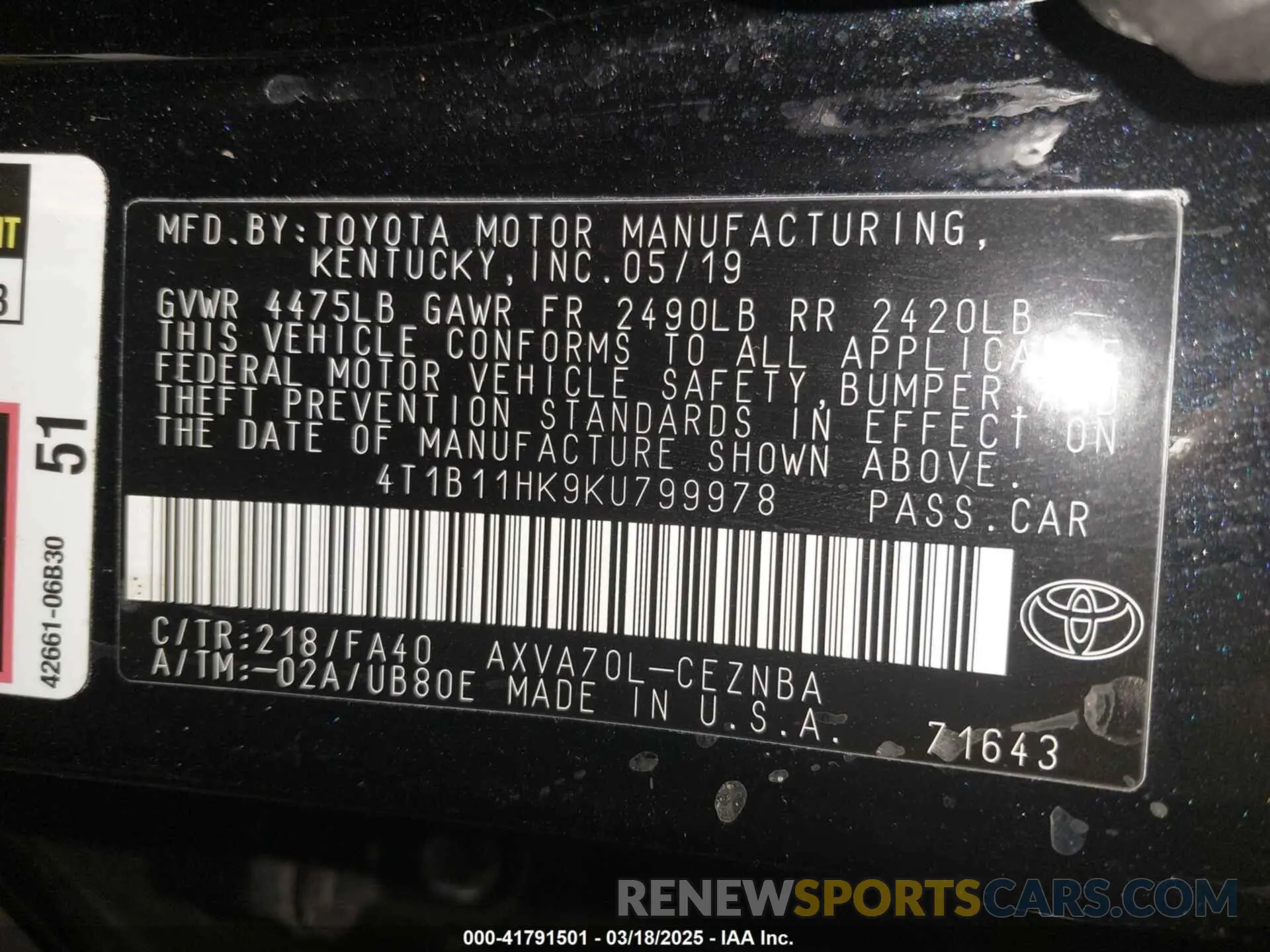 9 fotografías del automóvil dañado 4T1B11HK9KU799978 TOYOTA CAMRY 2019