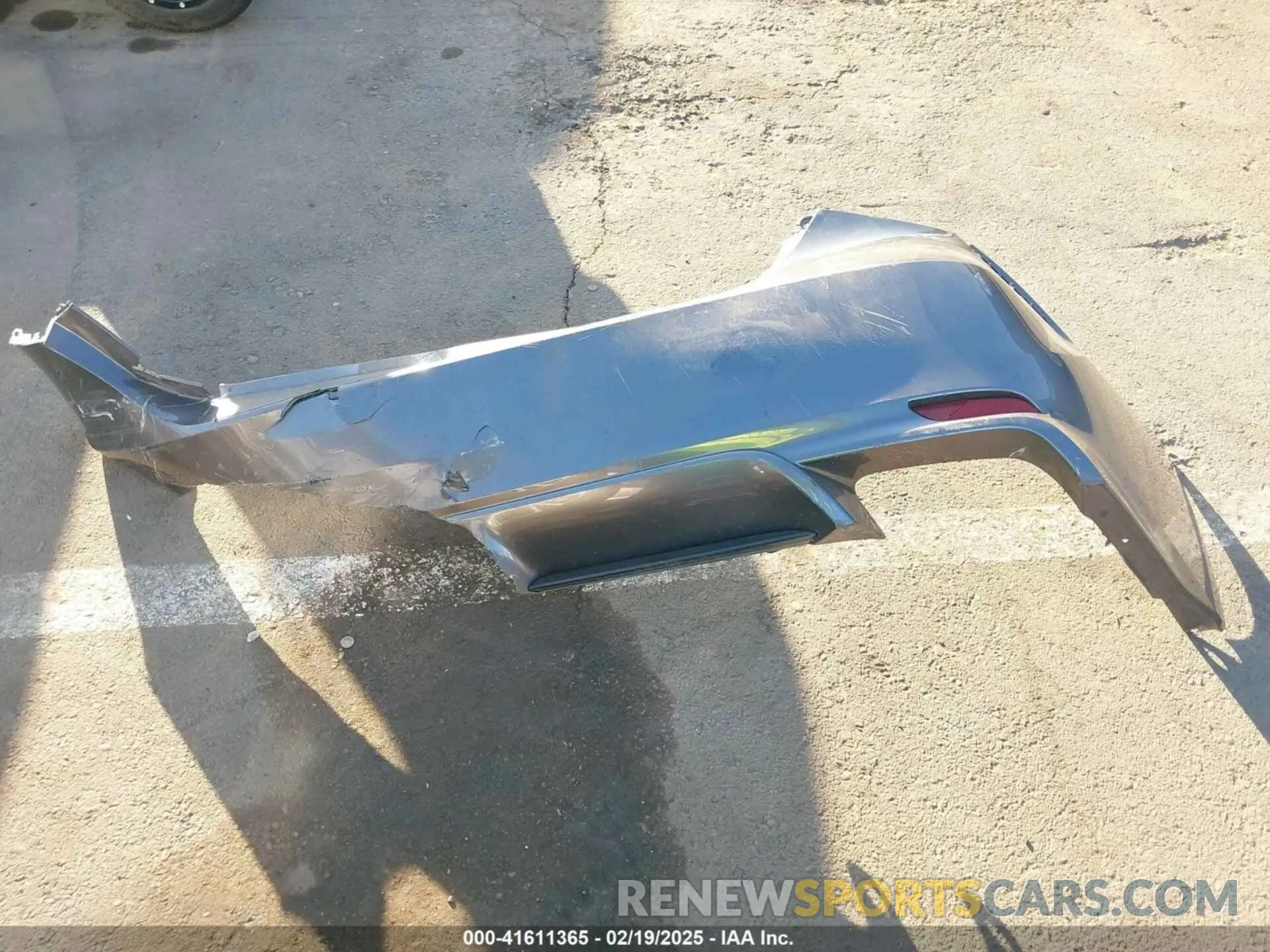 12 fotografías del automóvil dañado 4T1B11HK9KU801969 TOYOTA CAMRY 2019