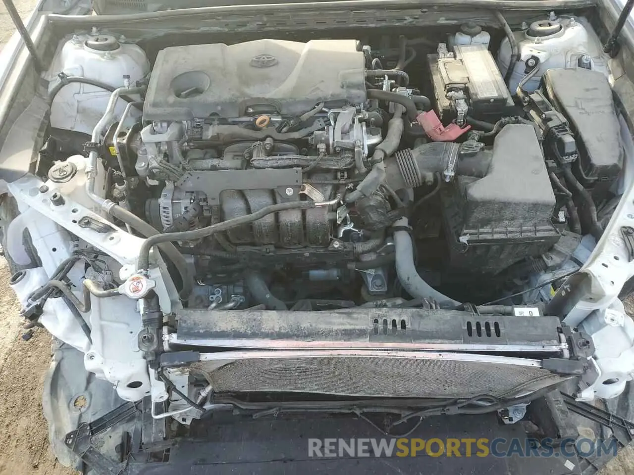 11 fotografías del automóvil dañado 4T1B11HK9KU804144 TOYOTA CAMRY 2019