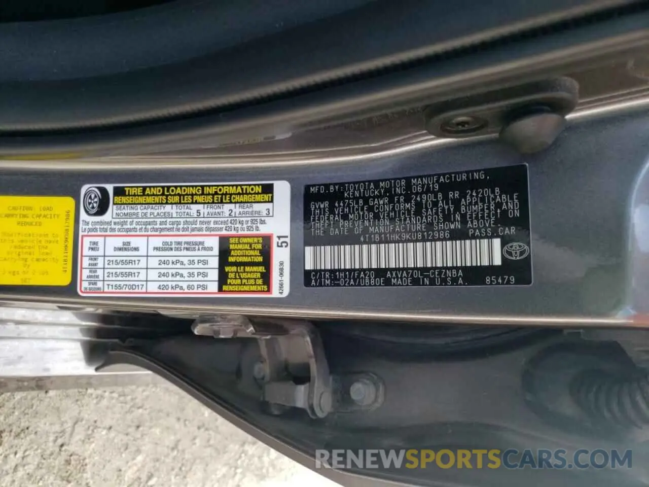 10 fotografías del automóvil dañado 4T1B11HK9KU812986 TOYOTA CAMRY 2019