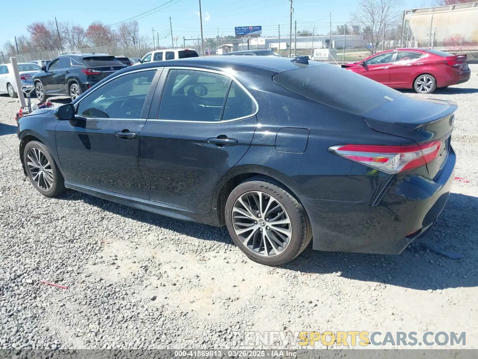 3 fotografías del automóvil dañado 4T1B11HK9KU814060 TOYOTA CAMRY 2019
