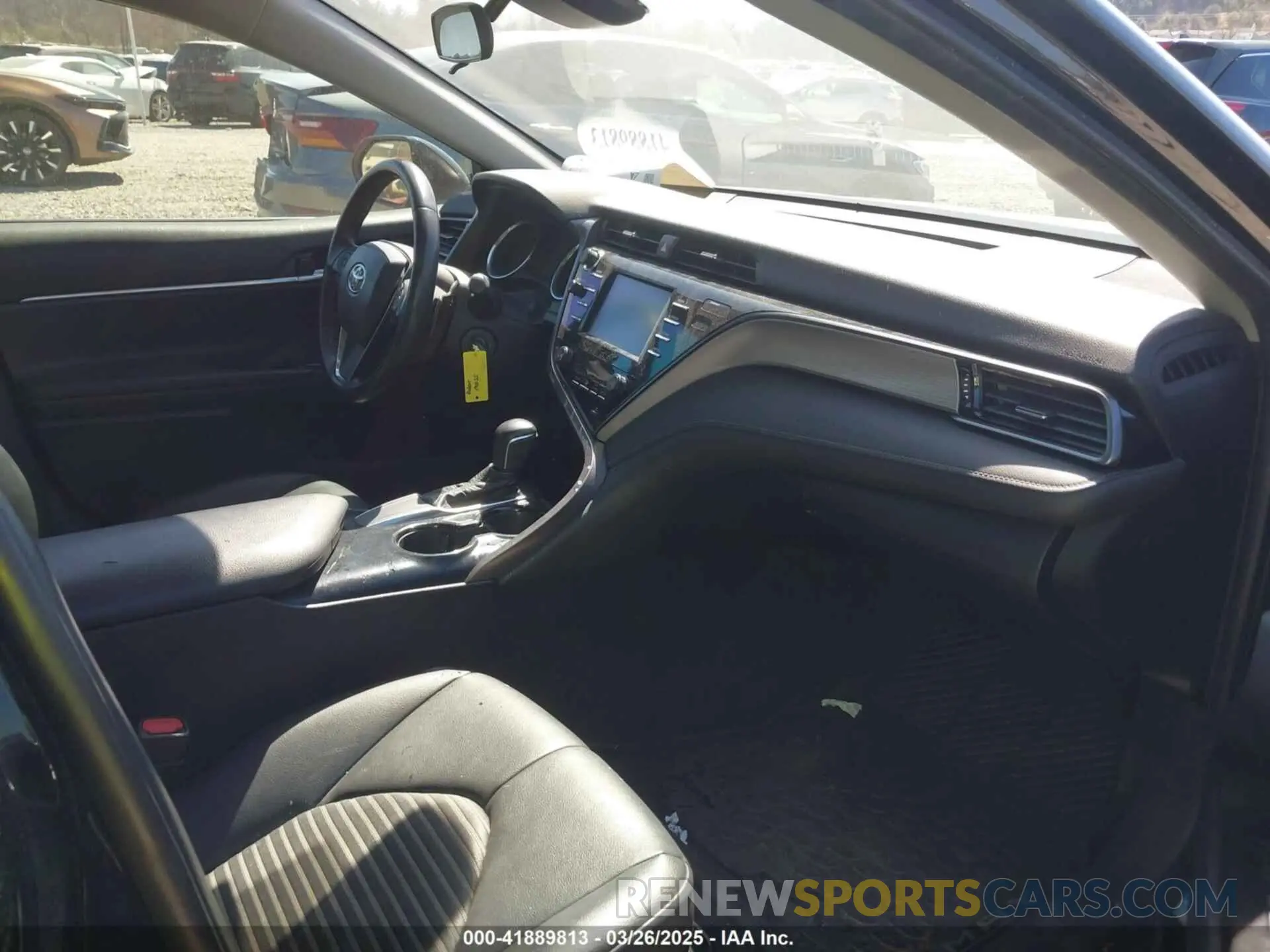 5 fotografías del automóvil dañado 4T1B11HK9KU814060 TOYOTA CAMRY 2019