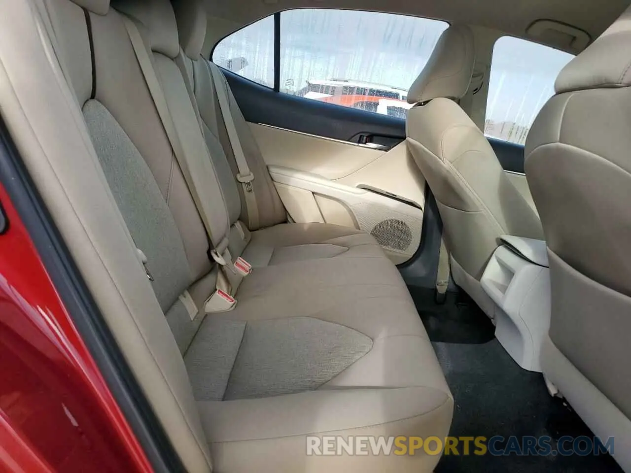 10 fotografías del automóvil dañado 4T1B11HK9KU814687 TOYOTA CAMRY 2019
