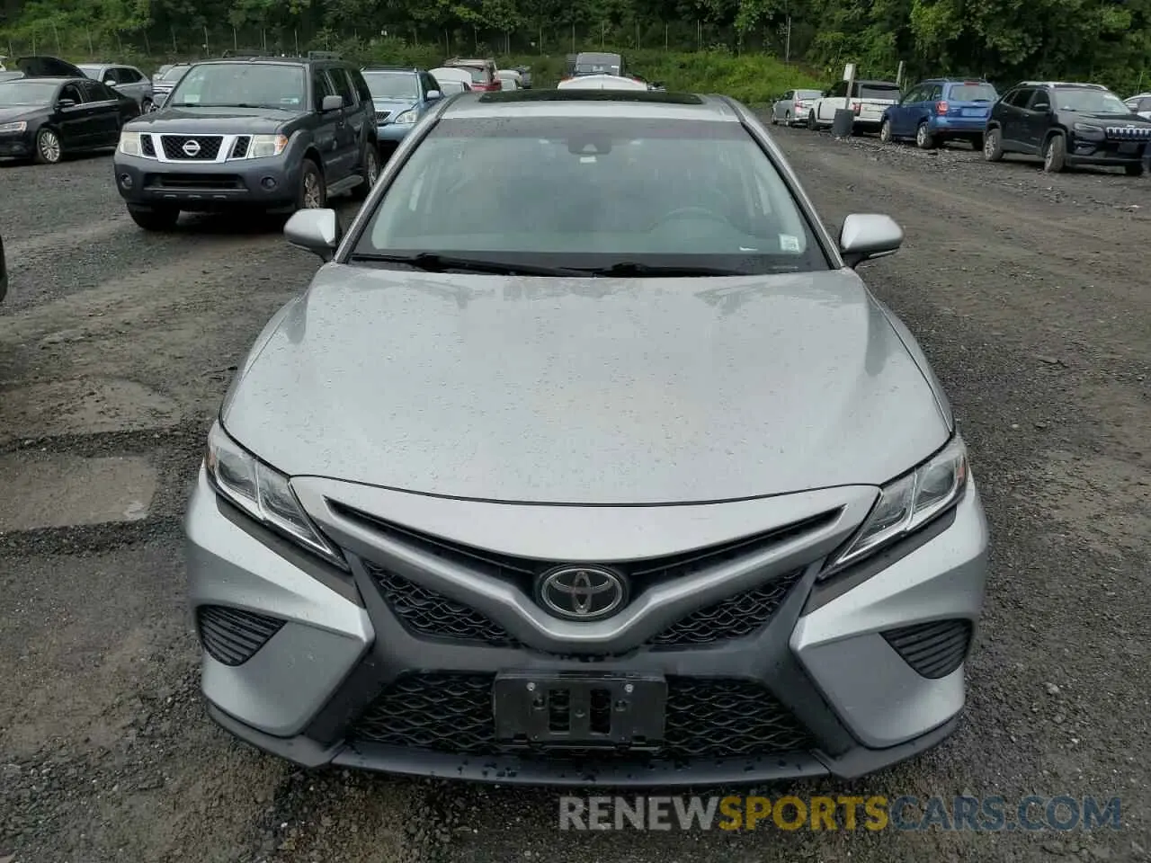 5 fotografías del automóvil dañado 4T1B11HK9KU822840 TOYOTA CAMRY 2019