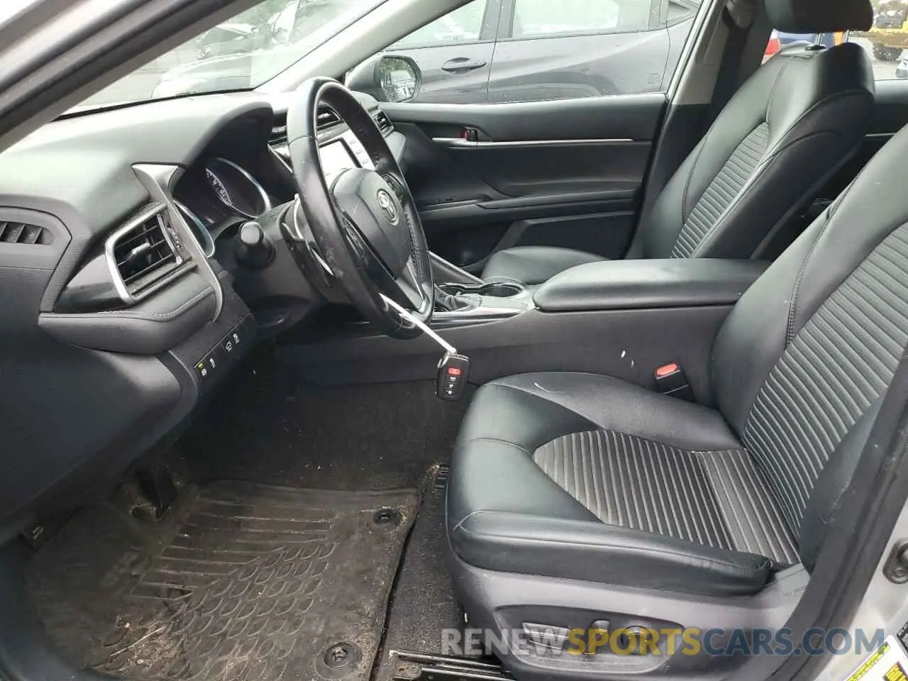 7 fotografías del automóvil dañado 4T1B11HK9KU822840 TOYOTA CAMRY 2019