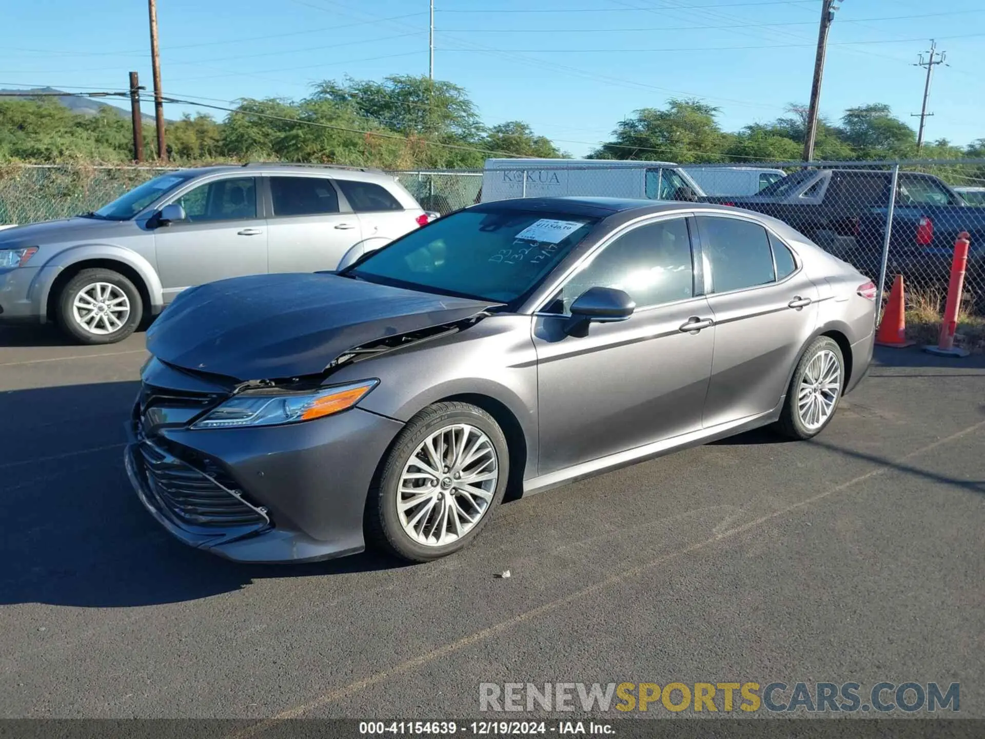 2 fotografías del automóvil dañado 4T1B11HKXKU161416 TOYOTA CAMRY 2019
