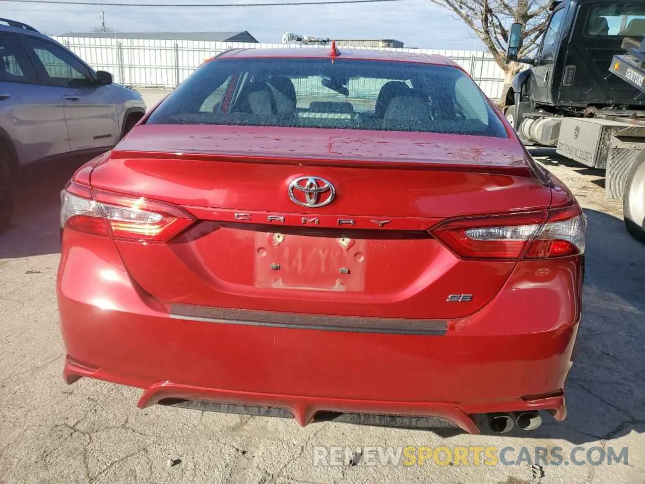 6 fotografías del automóvil dañado 4T1B11HKXKU163229 TOYOTA CAMRY 2019