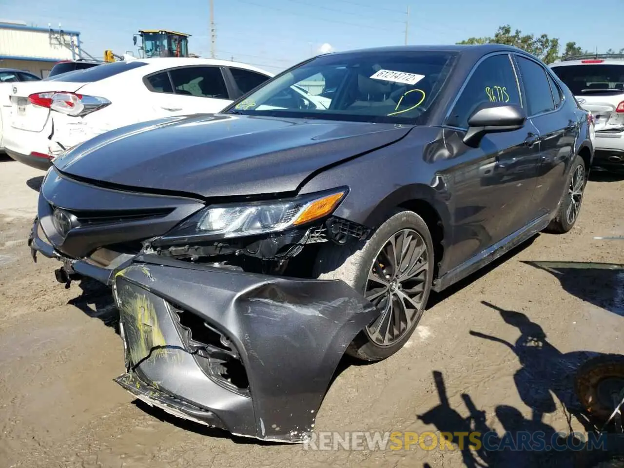 2 fotografías del automóvil dañado 4T1B11HKXKU164851 TOYOTA CAMRY 2019