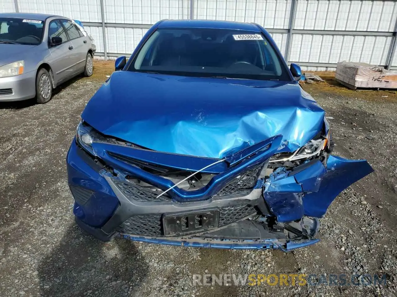 5 fotografías del automóvil dañado 4T1B11HKXKU168351 TOYOTA CAMRY 2019