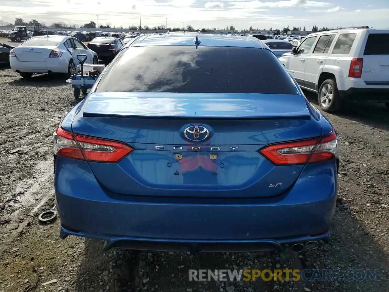 6 fotografías del automóvil dañado 4T1B11HKXKU168351 TOYOTA CAMRY 2019