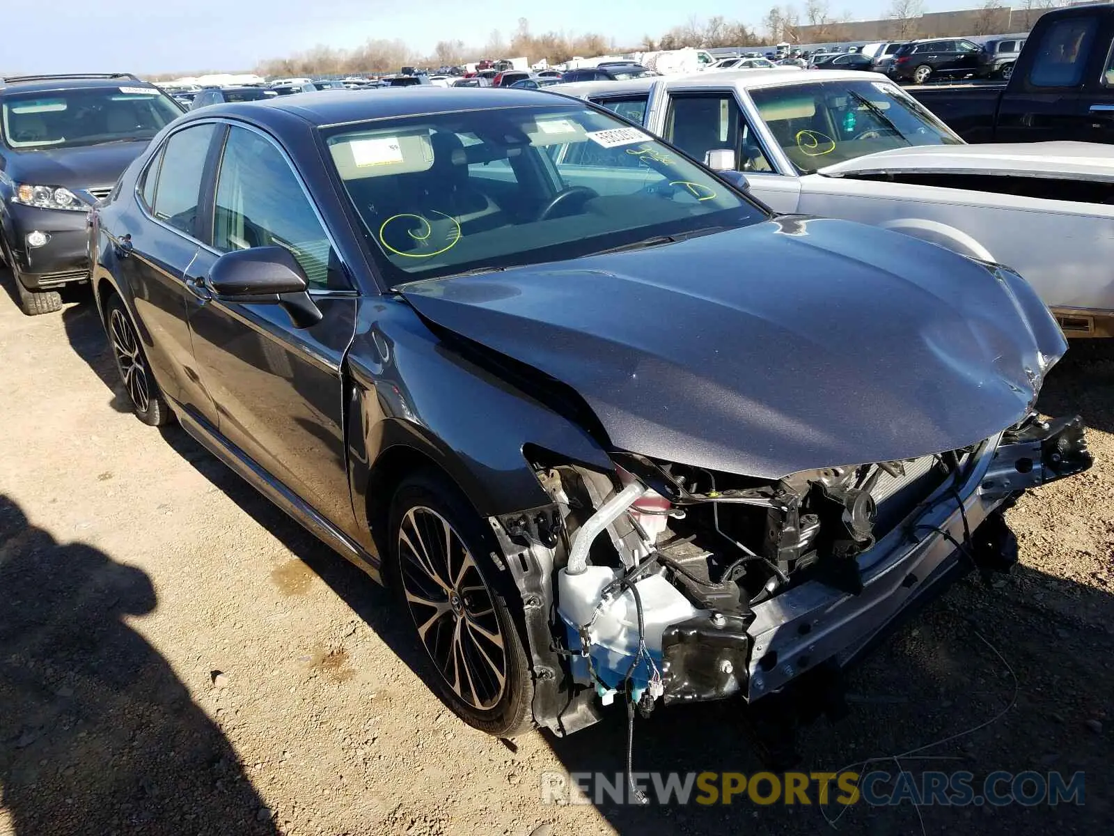 1 fotografías del automóvil dañado 4T1B11HKXKU175929 TOYOTA CAMRY 2019