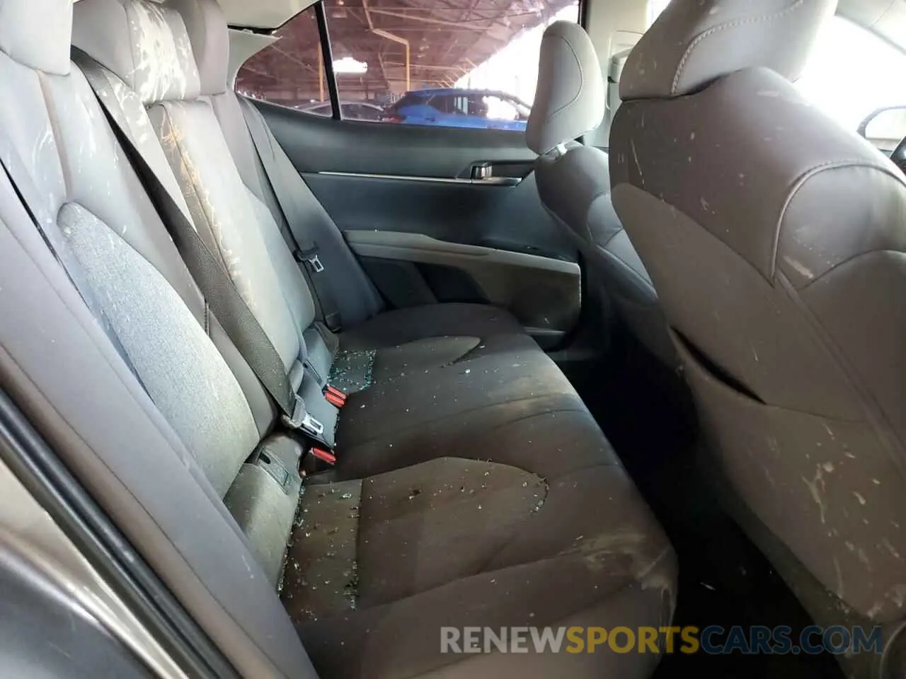 10 fotografías del automóvil dañado 4T1B11HKXKU190589 TOYOTA CAMRY 2019
