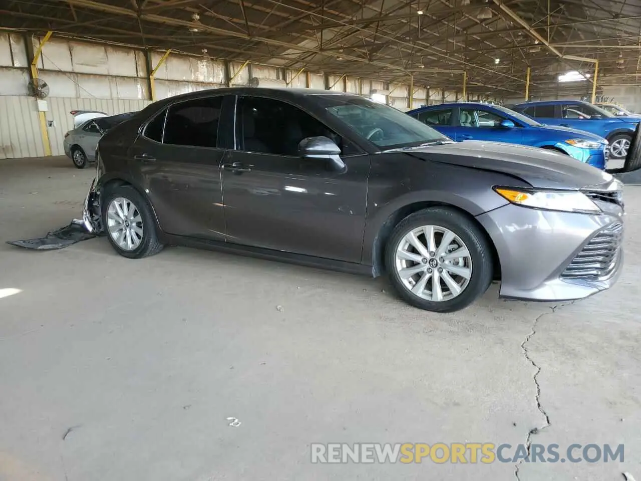 4 fotografías del automóvil dañado 4T1B11HKXKU190589 TOYOTA CAMRY 2019