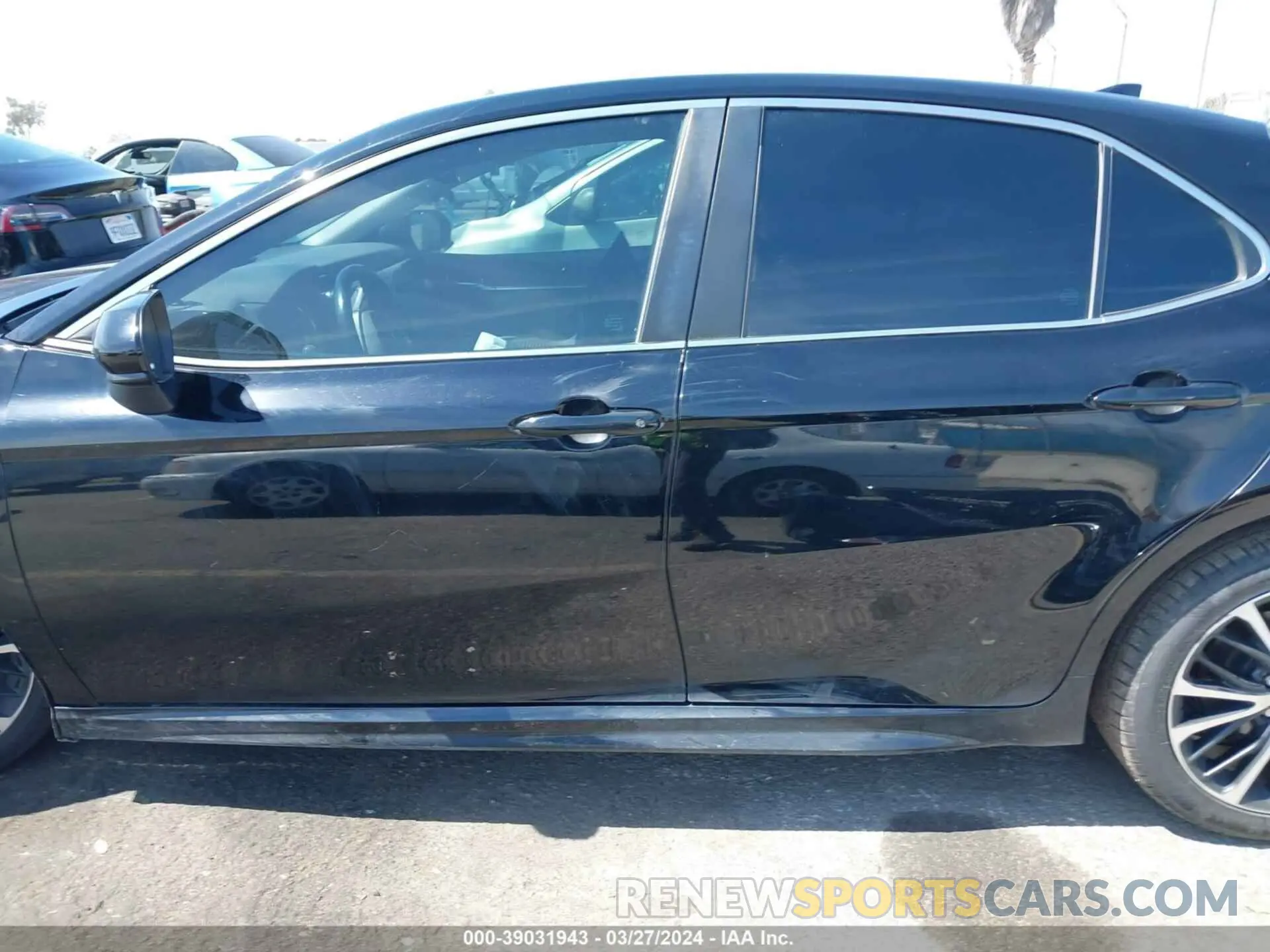15 fotografías del automóvil dañado 4T1B11HKXKU190897 TOYOTA CAMRY 2019