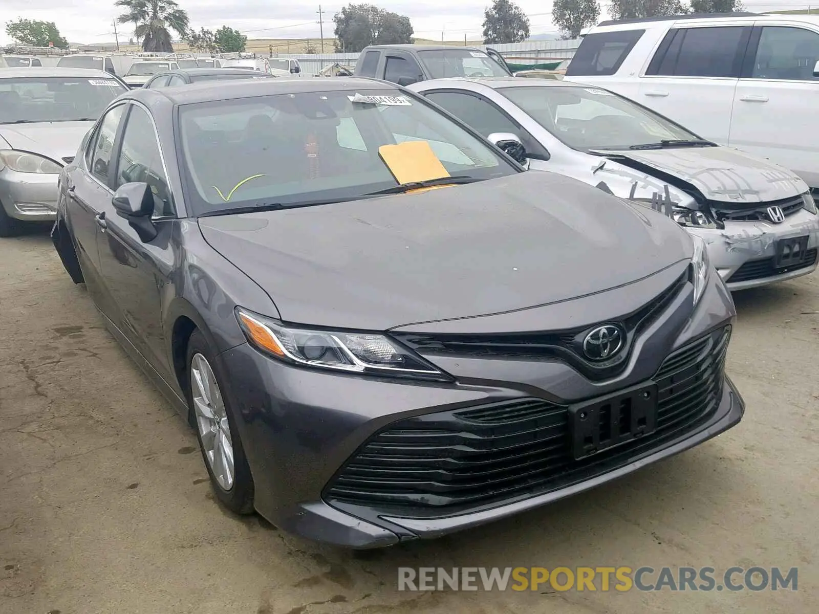 1 fotografías del automóvil dañado 4T1B11HKXKU193007 TOYOTA CAMRY 2019