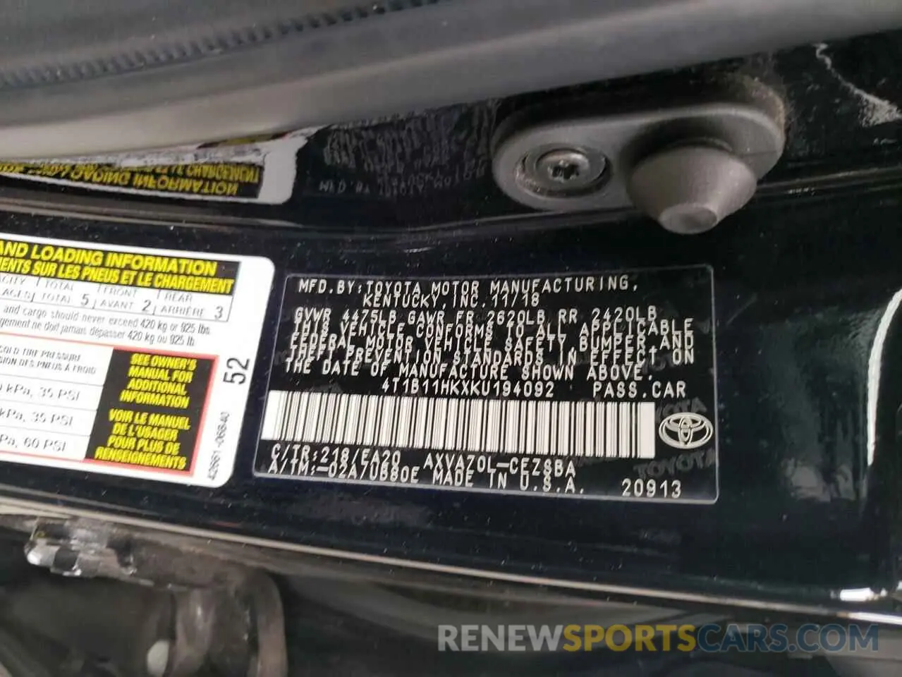 10 fotografías del automóvil dañado 4T1B11HKXKU194092 TOYOTA CAMRY 2019