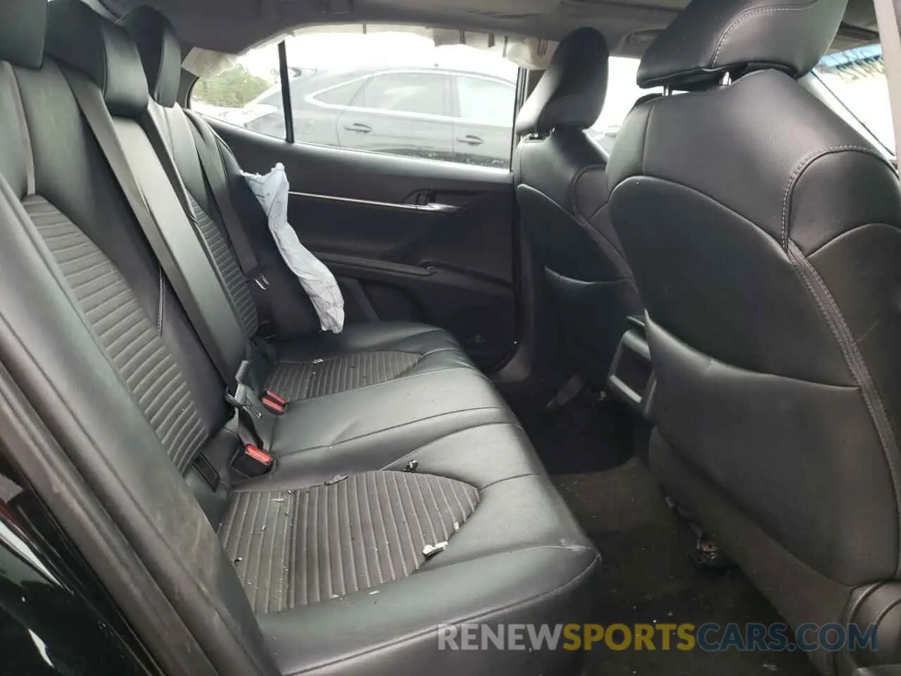 6 fotografías del automóvil dañado 4T1B11HKXKU194092 TOYOTA CAMRY 2019